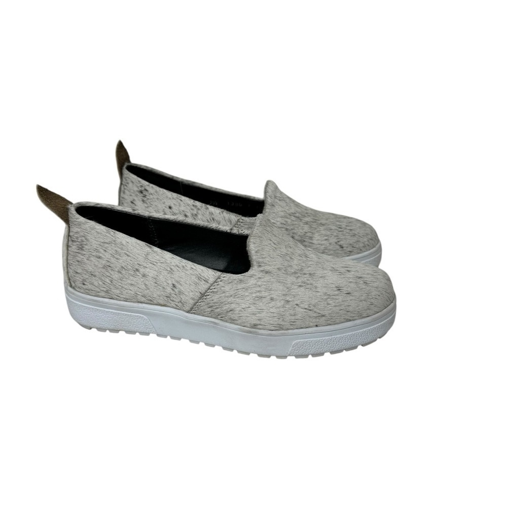 Agave‎ Sky Cowhide Tennis Shoes in Salt and Pepper 7.5